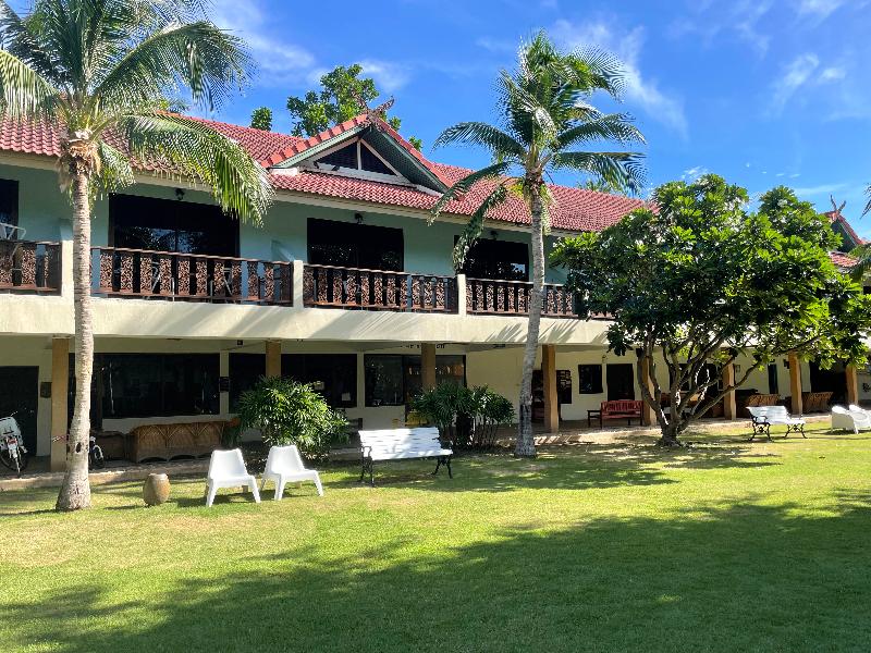 Dolphin Bay Beach Resort