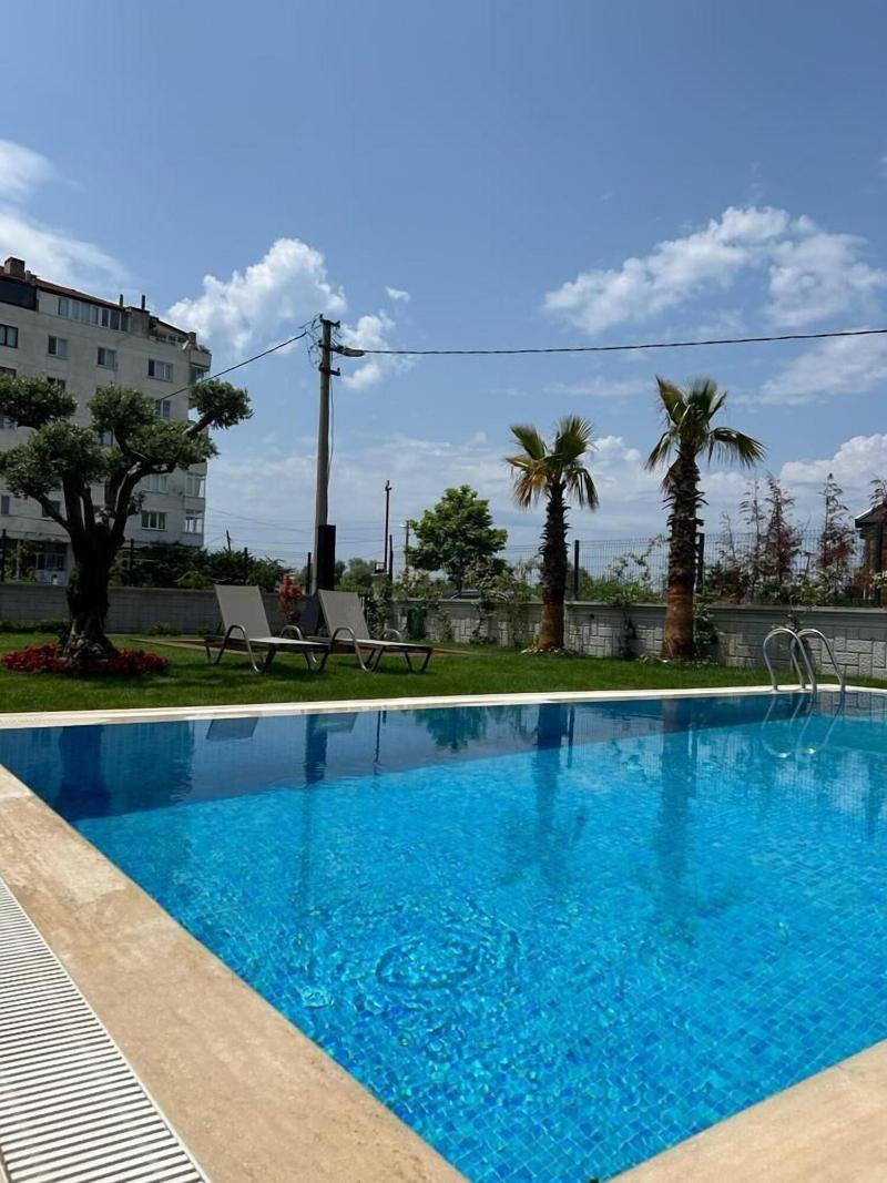 Royalova Otel image