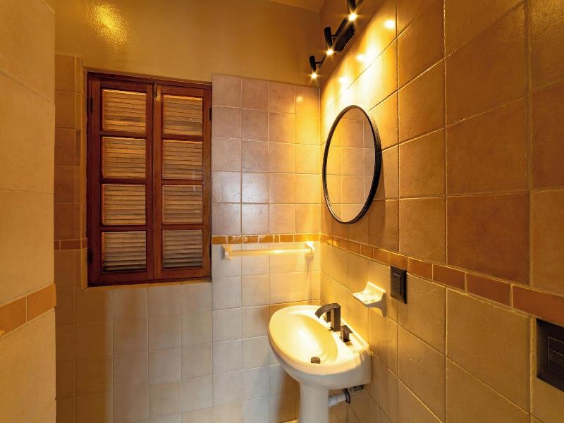 Casa Ceiba Adults Only image