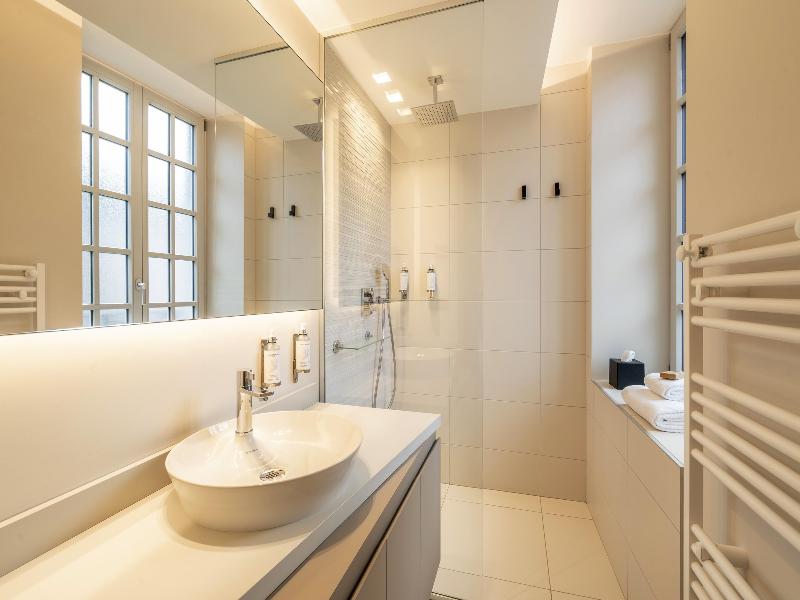 Best Western Premier Le Chapitre Hotel & Spa image