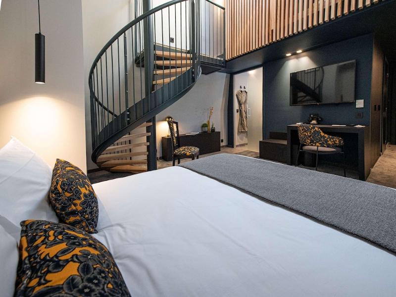 Best Western Premier Le Chapitre Hotel & Spa image