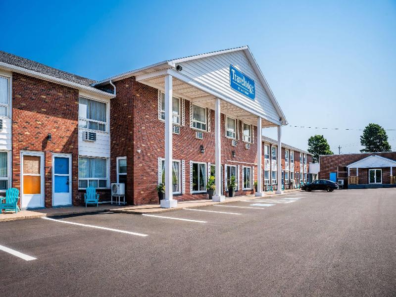 Travelodge By Wyndham Amherst