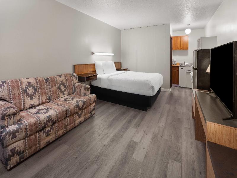Howard Johnson By Wyndham Edson image
