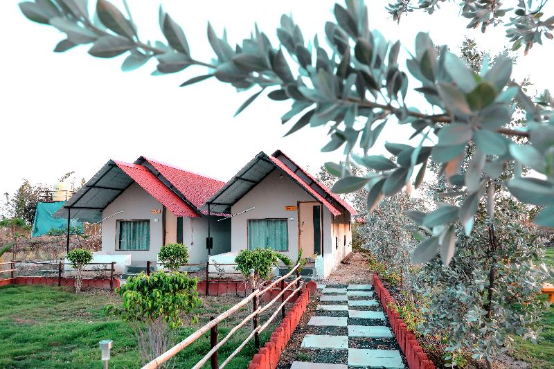 The Restfo Pench Tiger Resort image