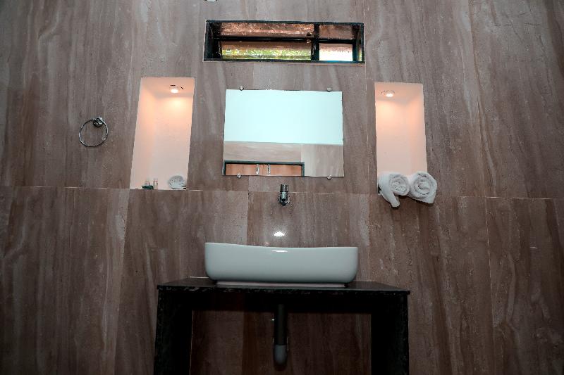 The Restfo Pench Tiger Resort image