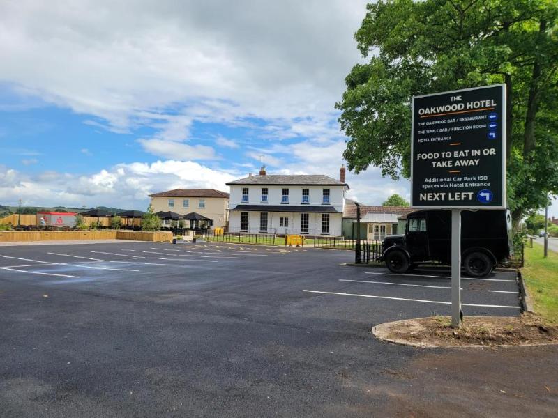 The Oakwood Hotel image