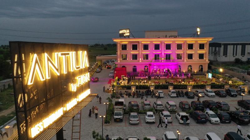 Antilia By Zion image