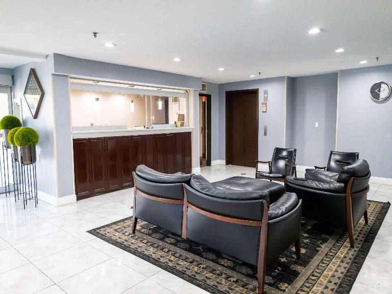 Days Inn By Wyndham College Park Atlanta Airport S image