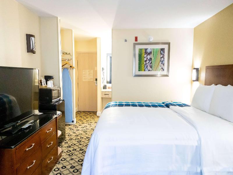 Days Inn By Wyndham College Park Atlanta Airport S image