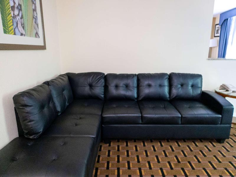 Days Inn By Wyndham College Park Atlanta Airport S image