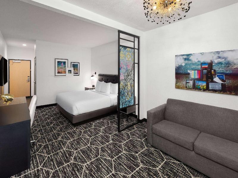 La Quinta Inn & Suites Austin Parmer/tech Ridge image