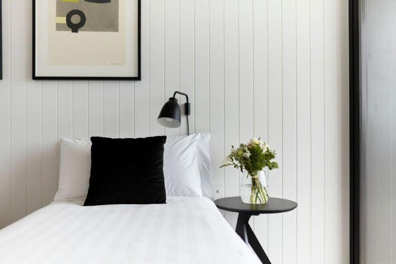 Accommodation @ Curlewis image