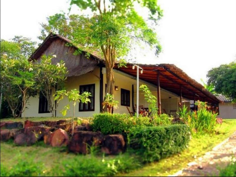 Lumphachi Lakehill image