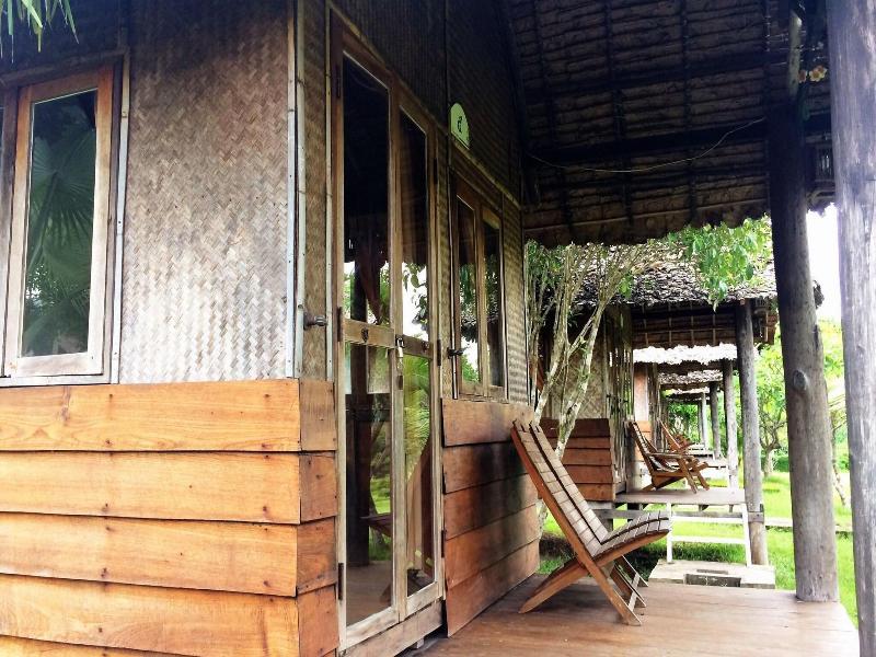 Vimarnkiri Resort image
