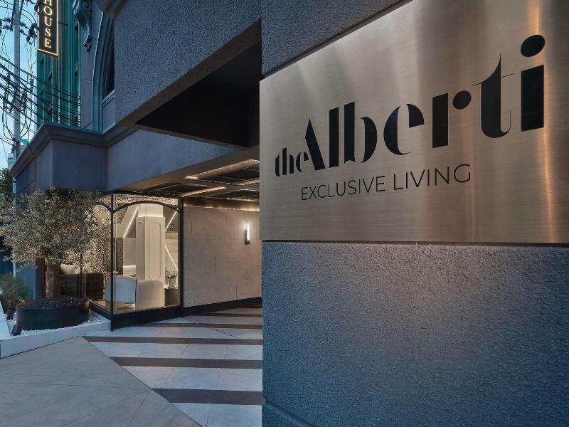 The Alberti image
