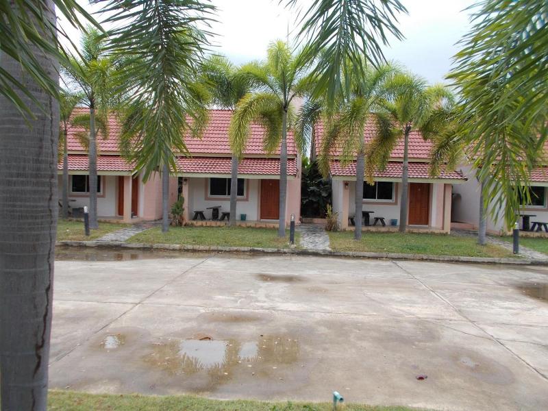 A P Garden Hotel