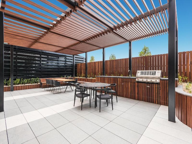 Sky One Apartments By Cllix image