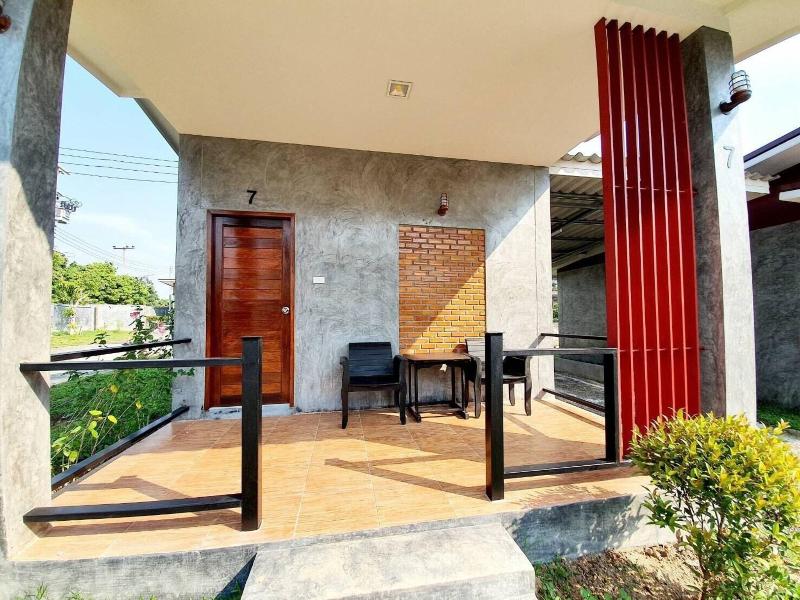 B Tel Chom Thong Resort Chiang Mai