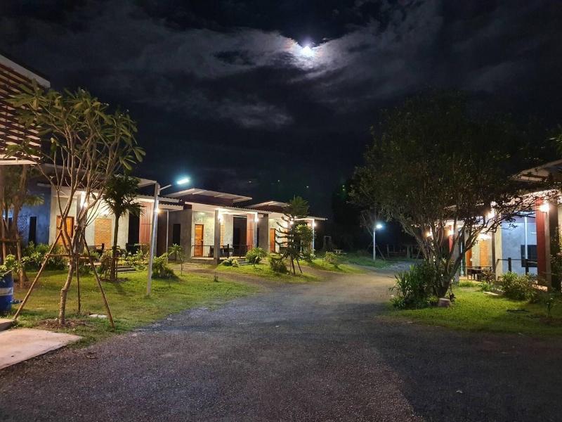 B Tel Chom Thong Resort Chiang Mai