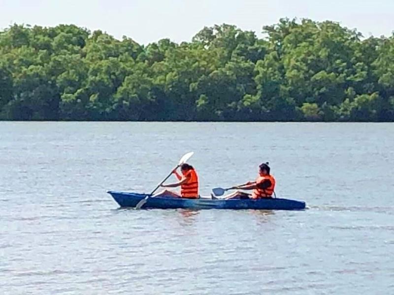 Bangpakong Boat Club image