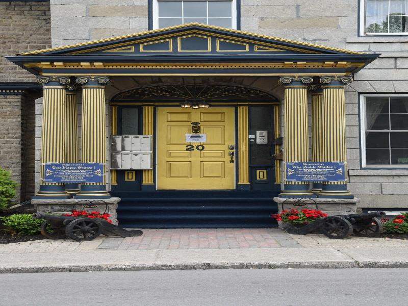 The Noble Suites