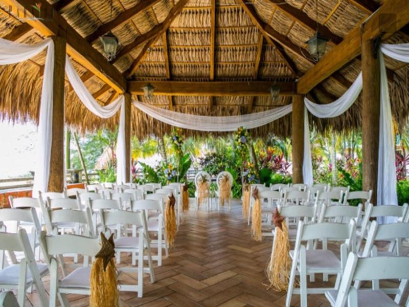 Paraiso Rainforest And Beach Hotel image