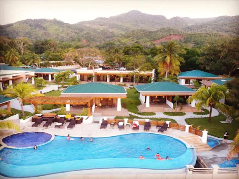 Paraiso Rainforest And Beach Hotel image