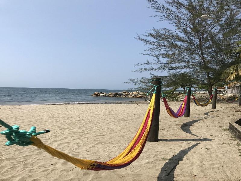 Paraiso Rainforest And Beach Hotel image