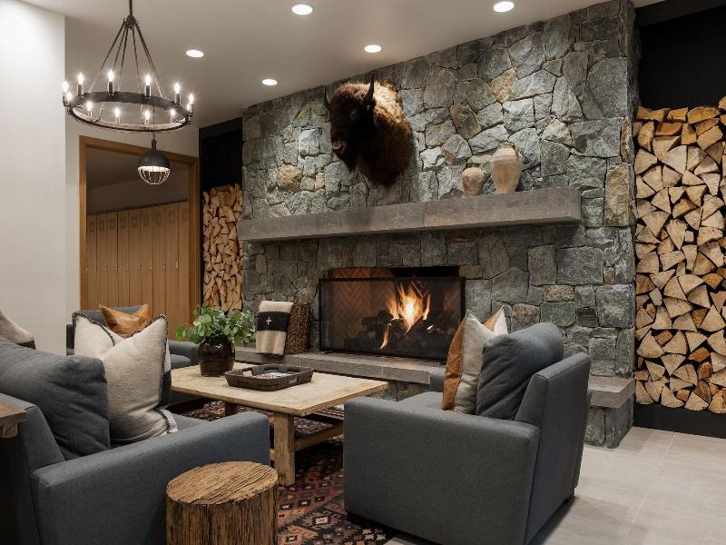 The Snowpine Lodge
