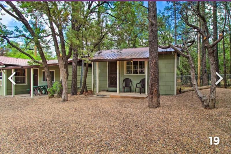 Hidden Rest Cabins Resort image