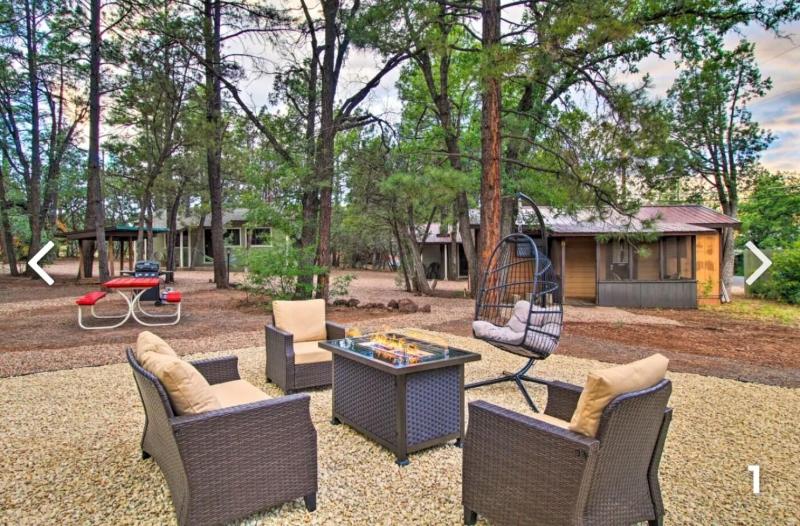 Hidden Rest Cabins Resort image