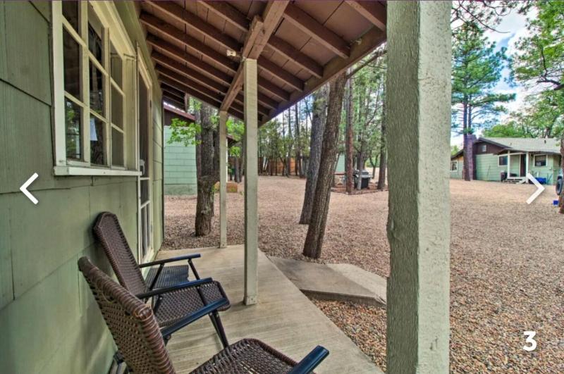 Hidden Rest Cabins Resort image 4