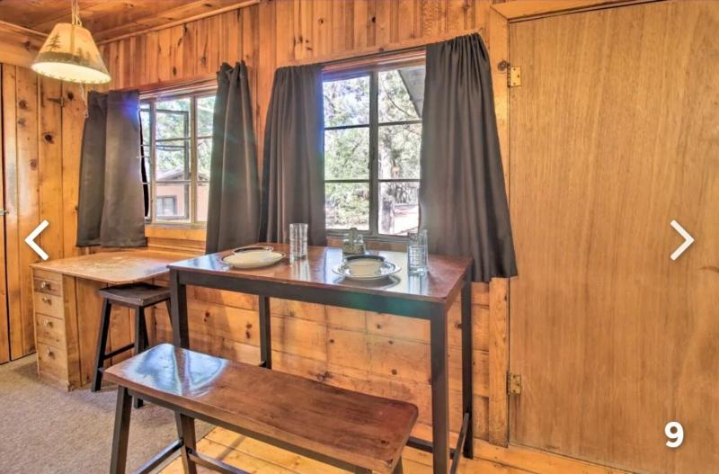 Hidden Rest Cabins Resort image 6