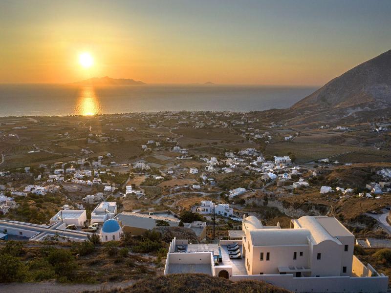 Eolia Luxury Villas