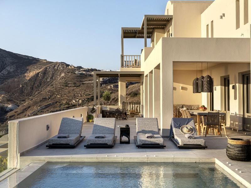 Eolia Luxury Villas