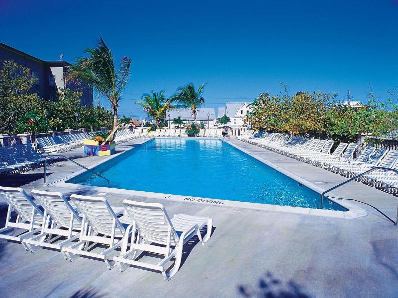 Plim Plaza Hotel image