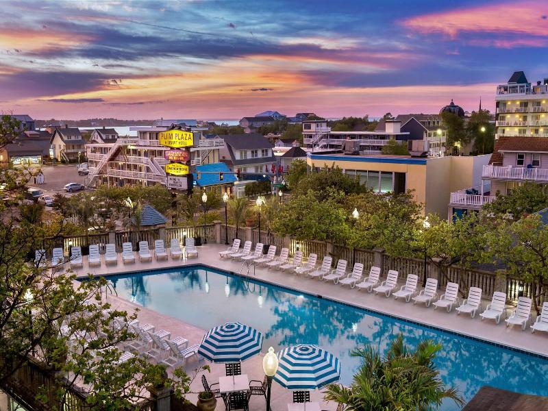 Plim Plaza Hotel image