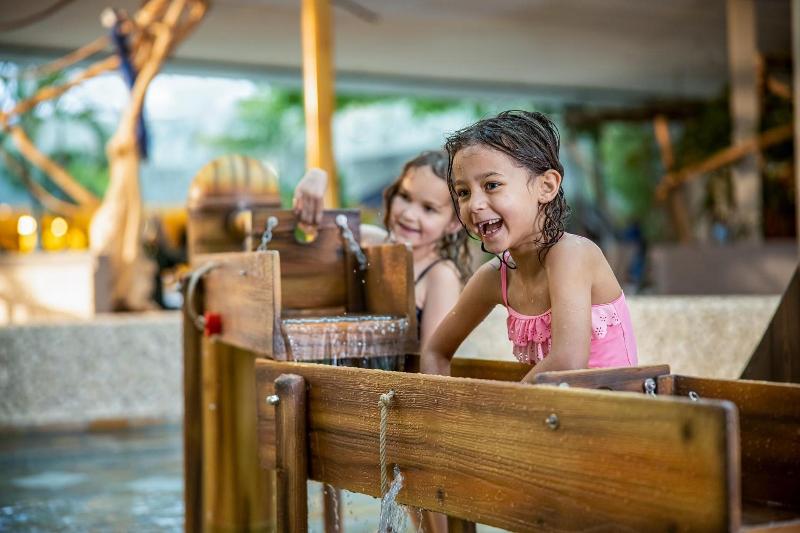 Beach Hotel Zandvoort By Center Parcs image