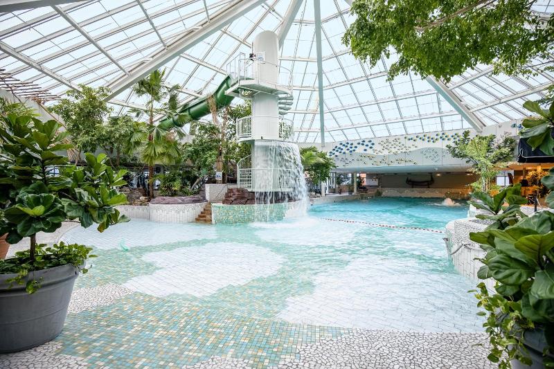 Beach Hotel Zandvoort By Center Parcs image