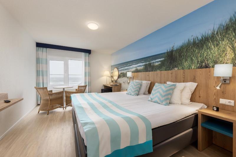 Beach Hotel Zandvoort By Center Parcs image