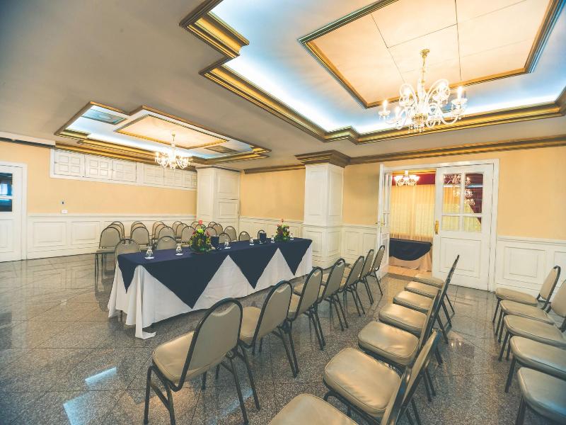 Hotel Royal Palace image