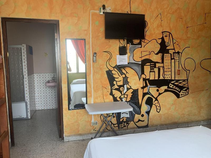 Tamarindo Hostel image