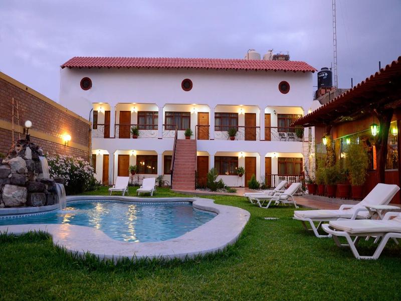 Hotel Oro Viejo image