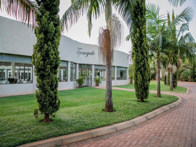 Twangale Park Hotel image