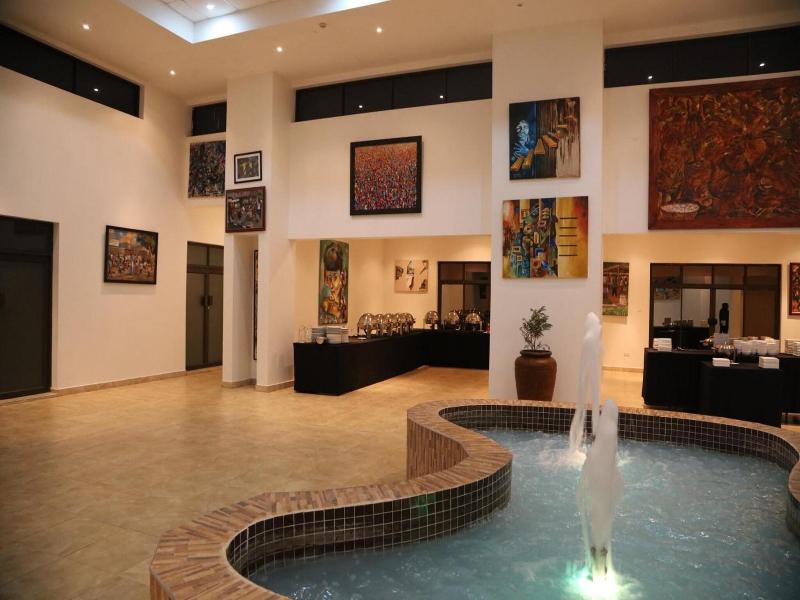 Twangale Park Hotel image