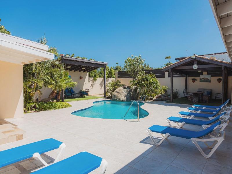 Juanedu Suites image