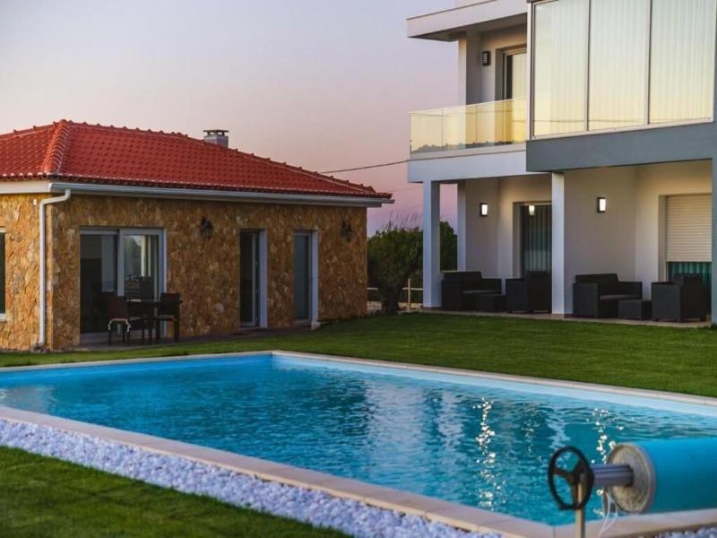 Silverside Holidays image