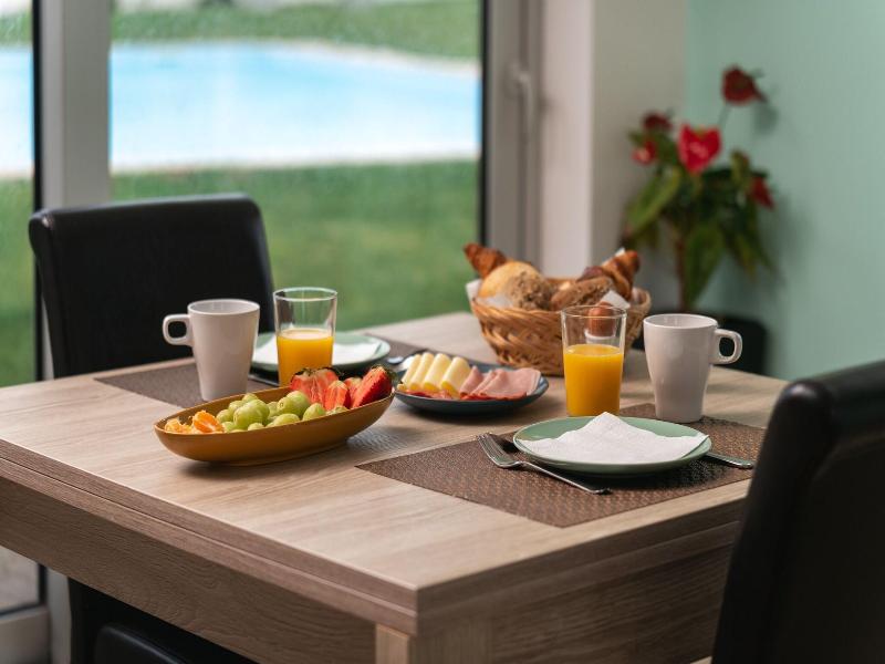 Silverside Holidays image
