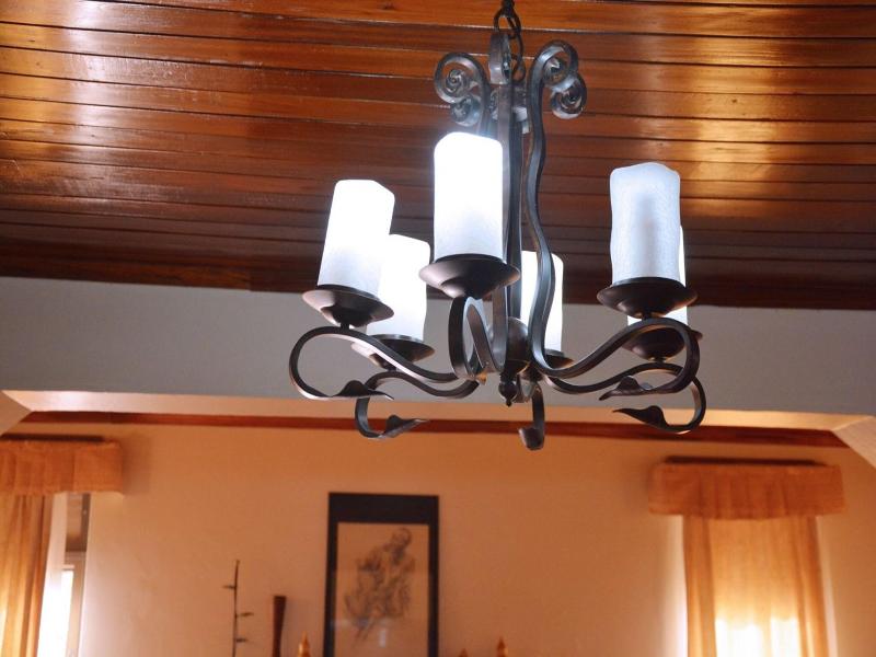 White Horse Inn image