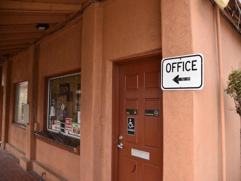 Baycities Motel image